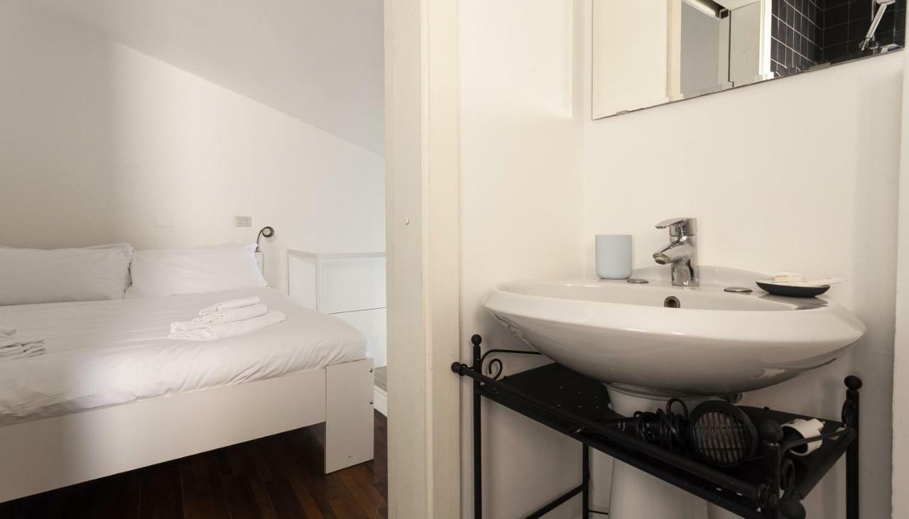 Italianway - Ripa di Porta Ticinese 17 Apartment Milan Bagian luar foto